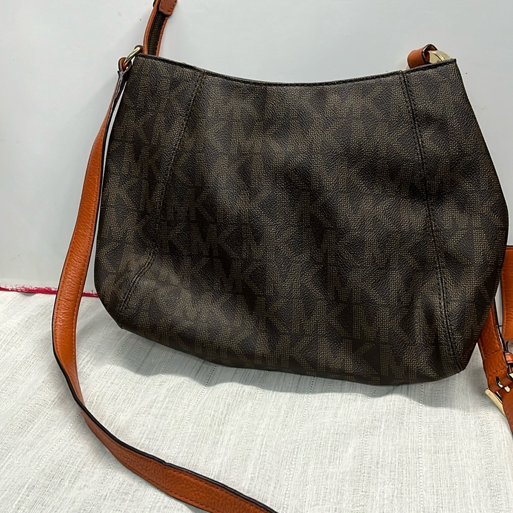 Michael Kors messenger bag